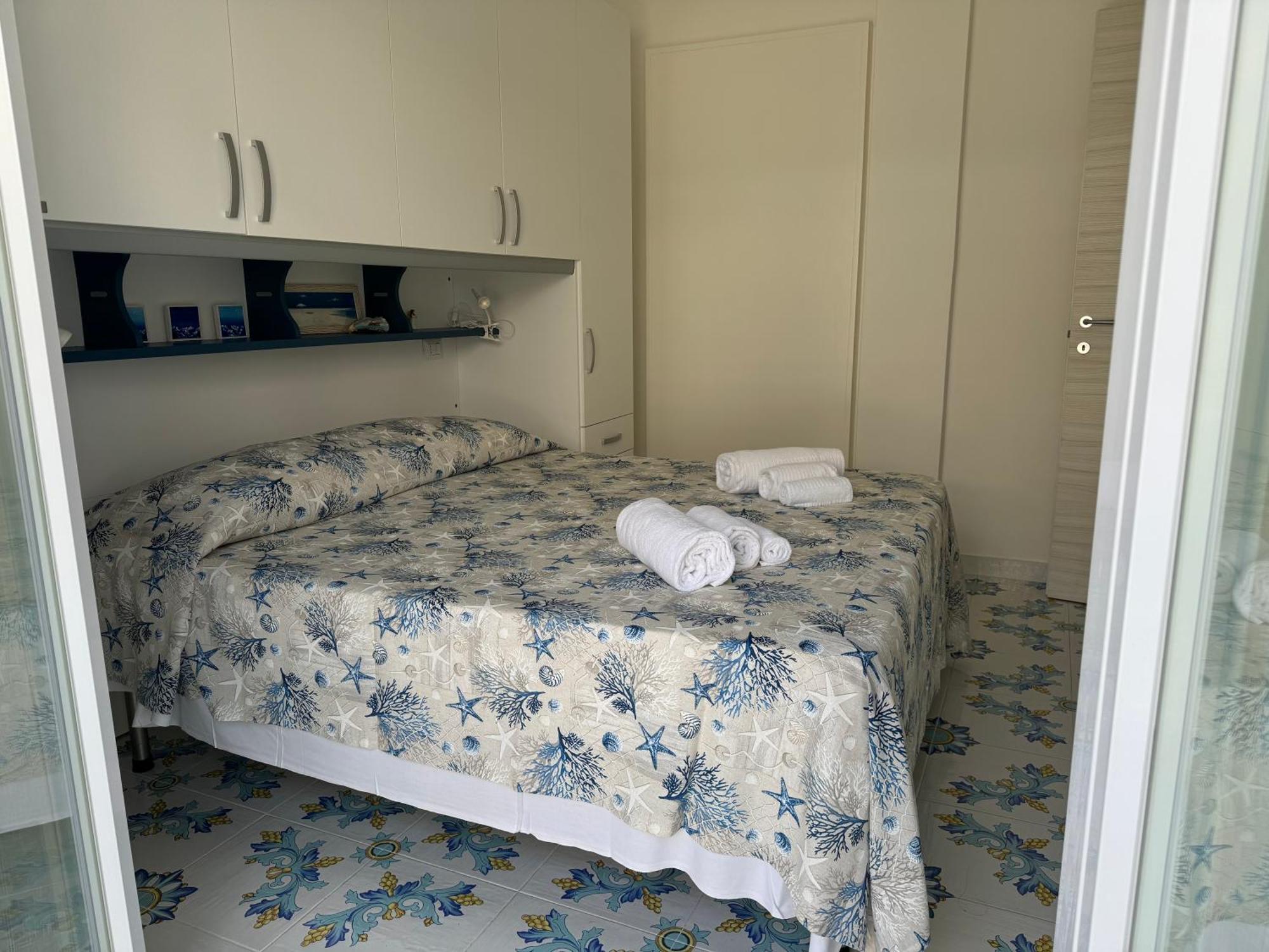 Donna Flora Ischia Appartamento Eksteriør bilde